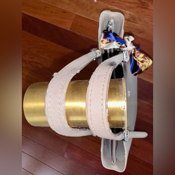 TORY BURCH Elegant Taupe Tote Bag with Accent scarf - Picture 7 of 13